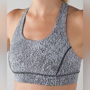 Like New Lululemon Circuit Breaker Bra in Spray Jacquard White Black